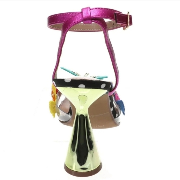 💙🔹️ Betsey Johnson🔹️ Kamilla Sequin Butterfly Clear Lucite Pumps - Picture 5 of 9